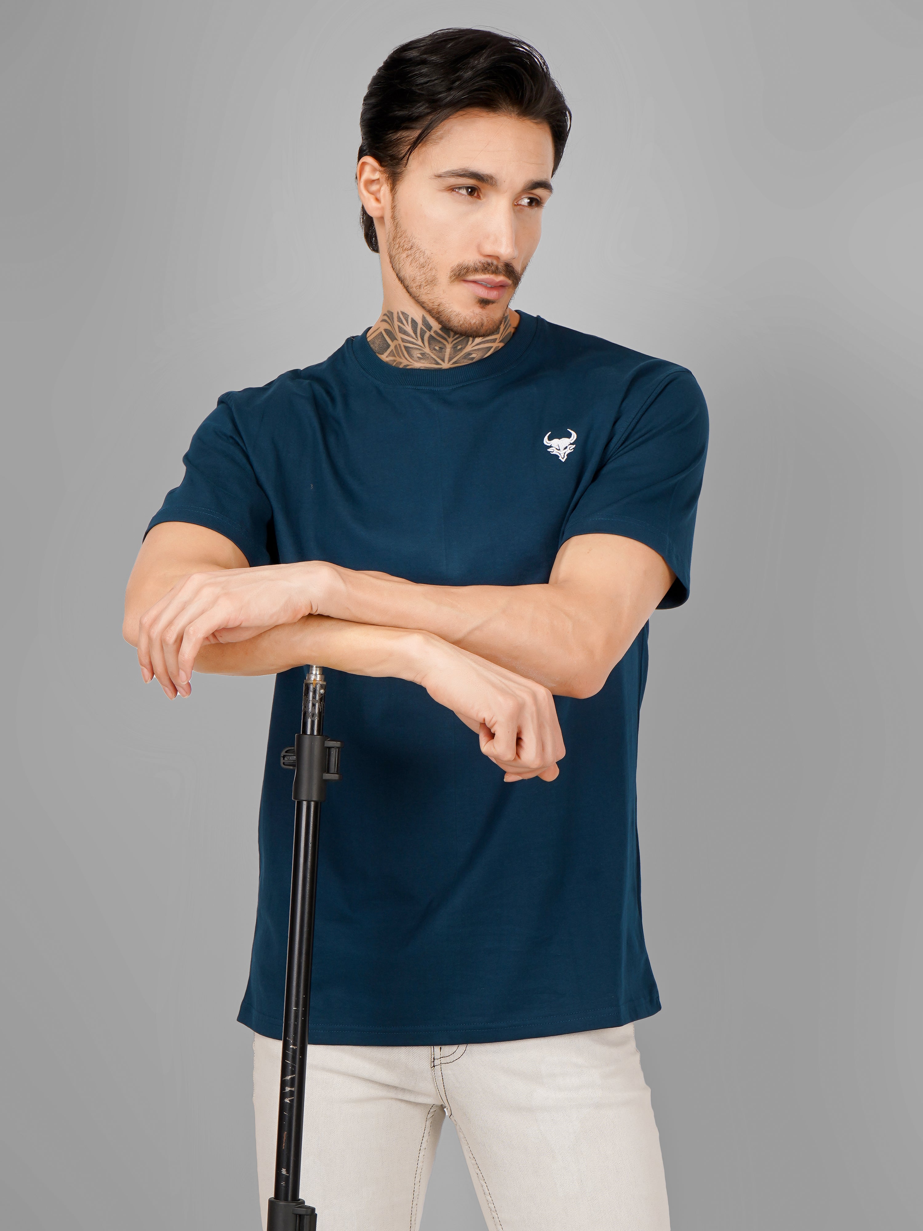Embroidered D'CAVROS logo T Shirt UNISEX