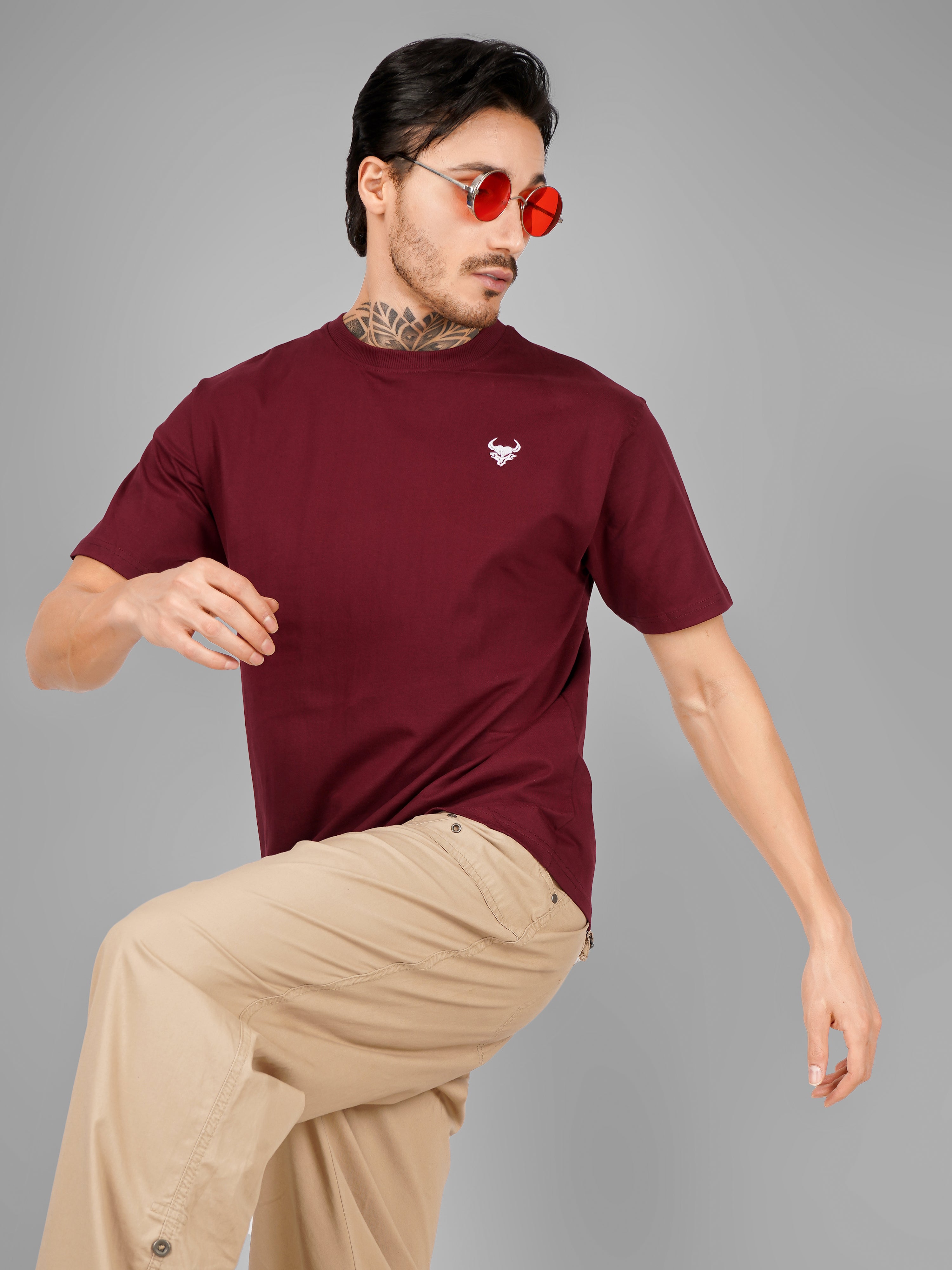 Embroidered D'CAVROS logo T Shirt UNISEX