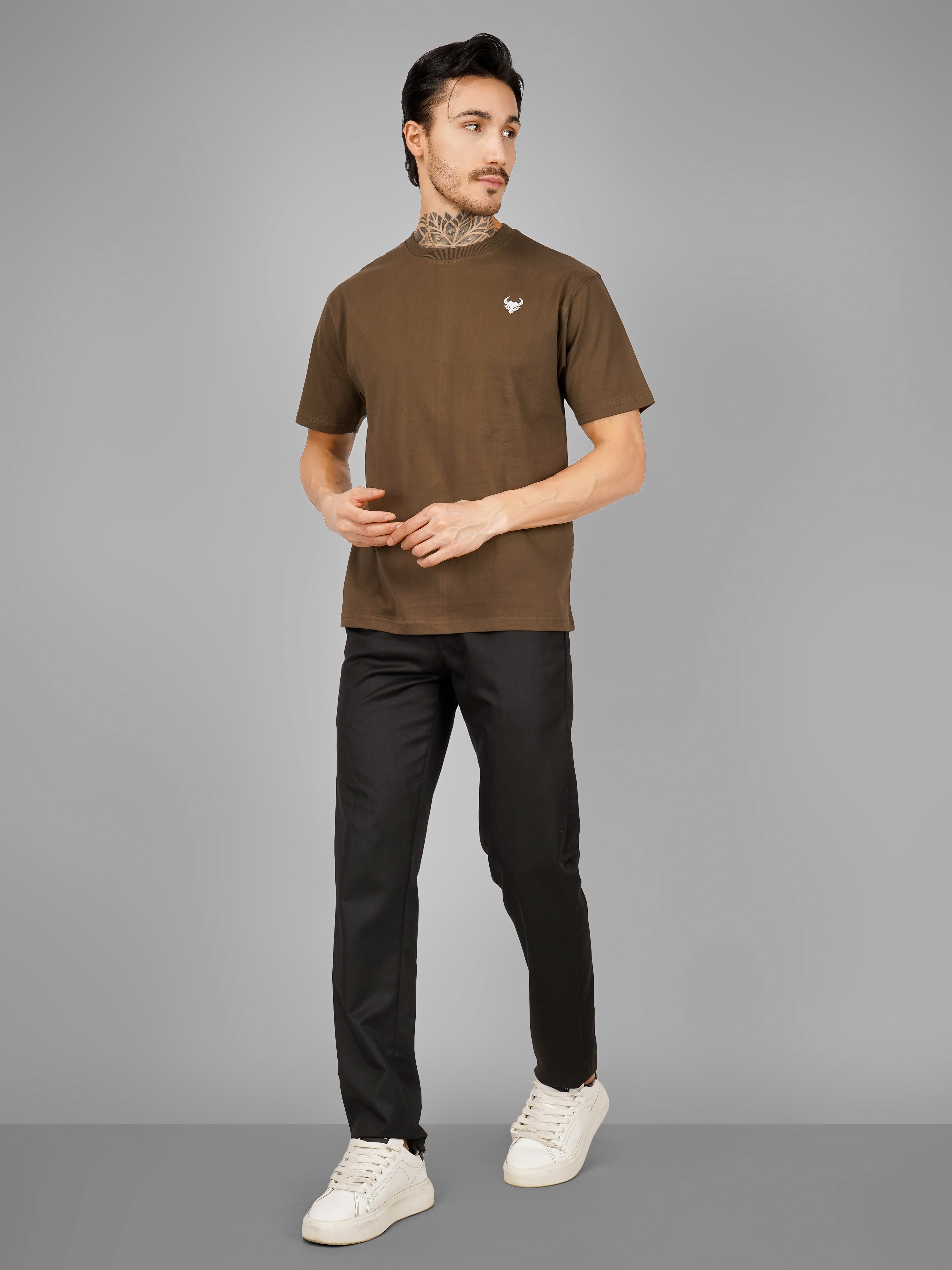Embroidered D'CAVROS logo T Shirt UNISEX