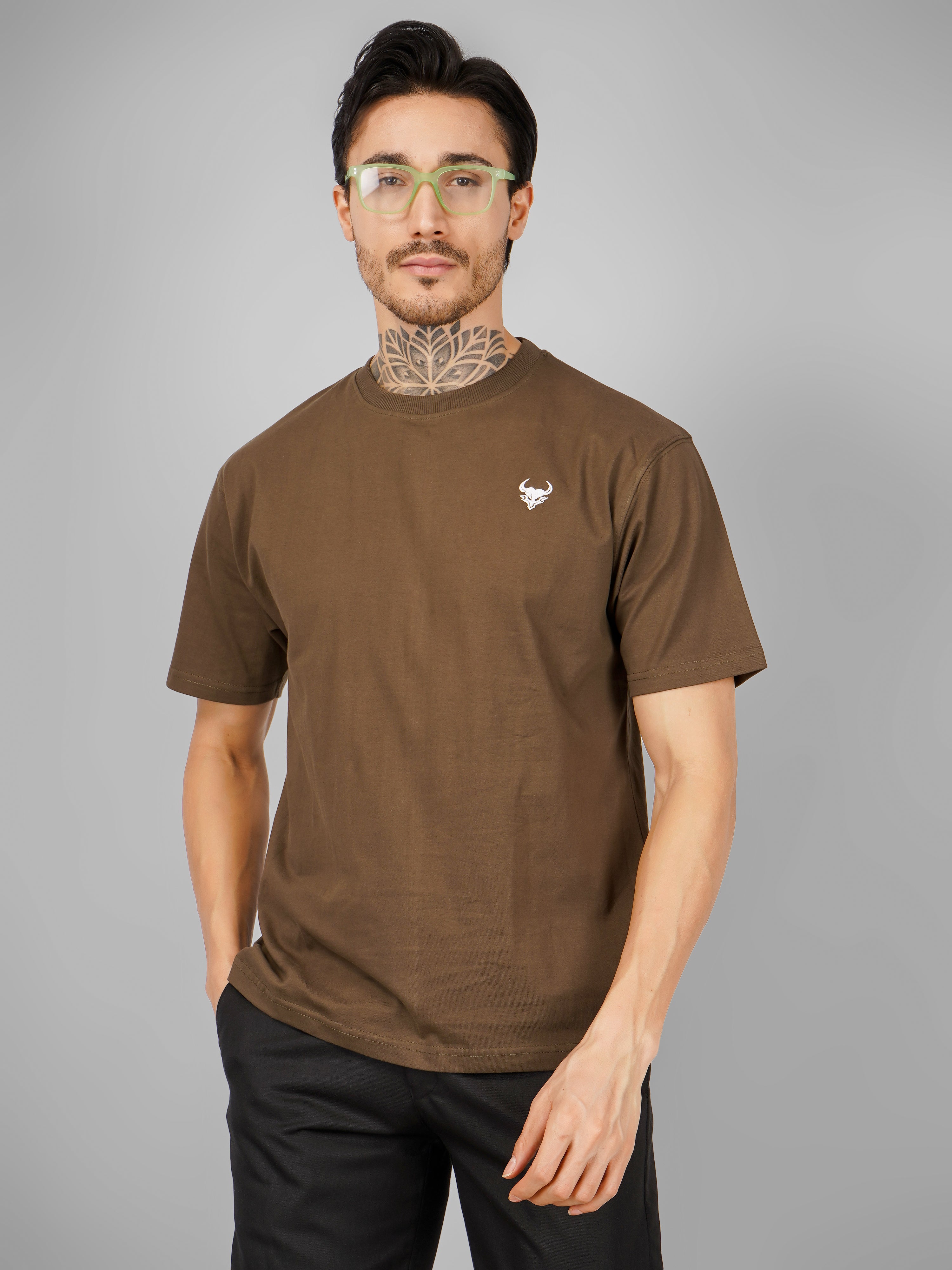 Embroidered D'CAVROS logo T Shirt UNISEX