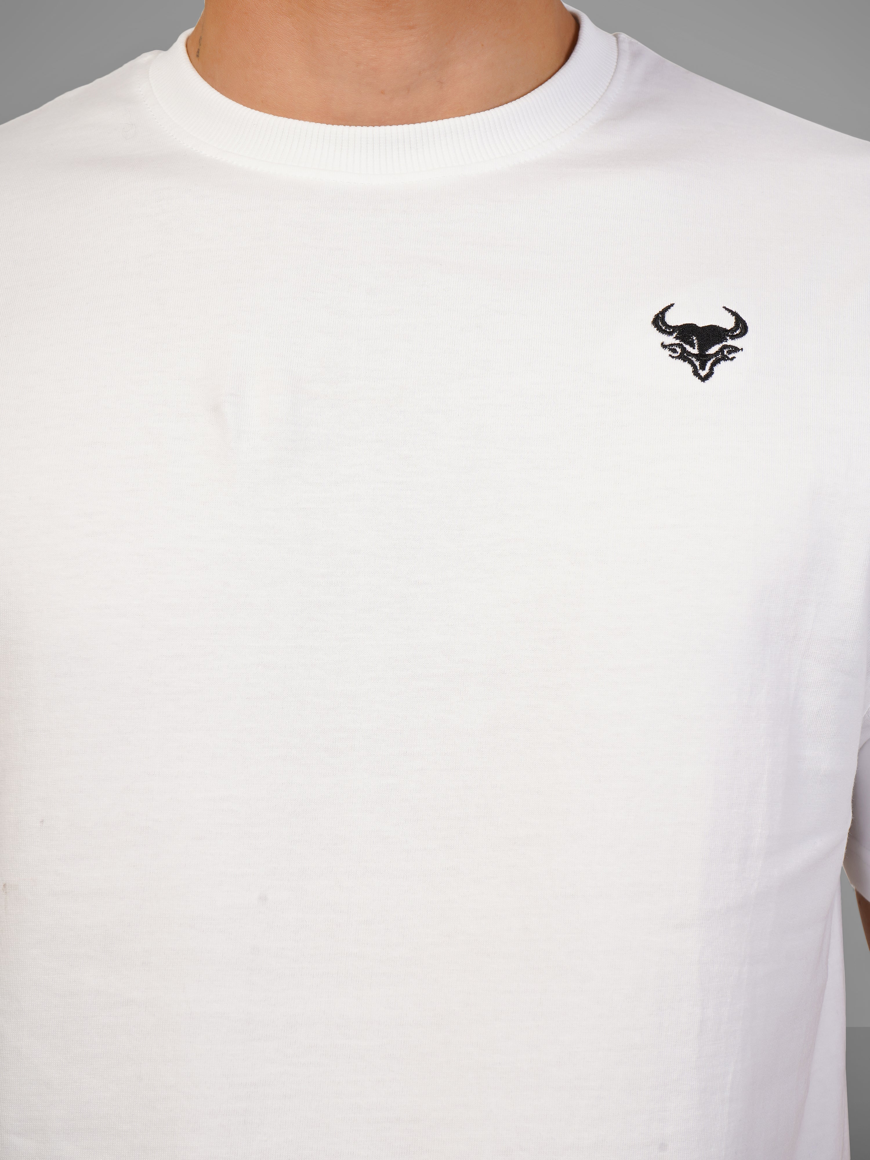 Embroidered D'CAVROS logo T Shirt UNISEX