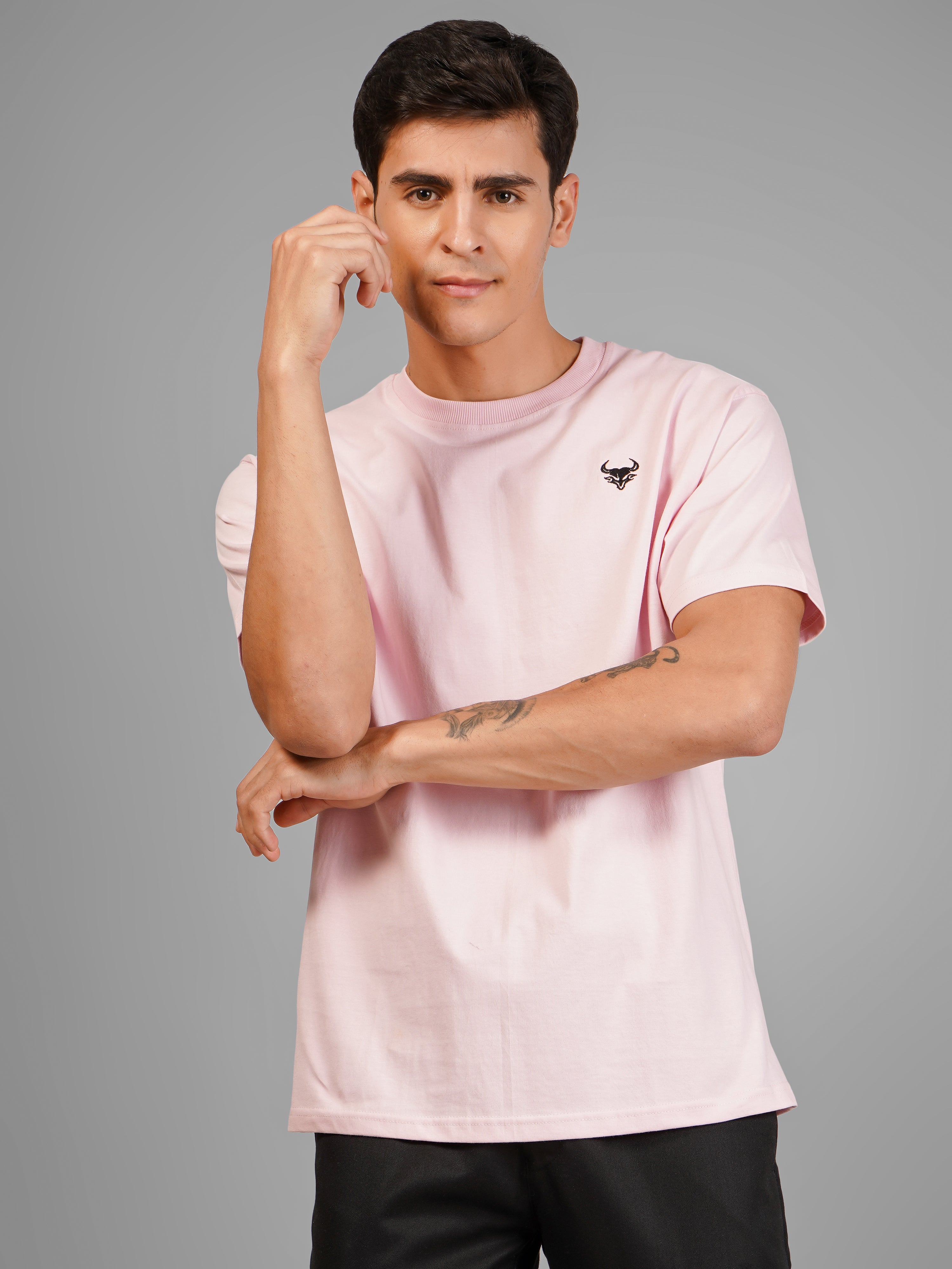Embroidered D'CAVROS logo T Shirt UNISEX