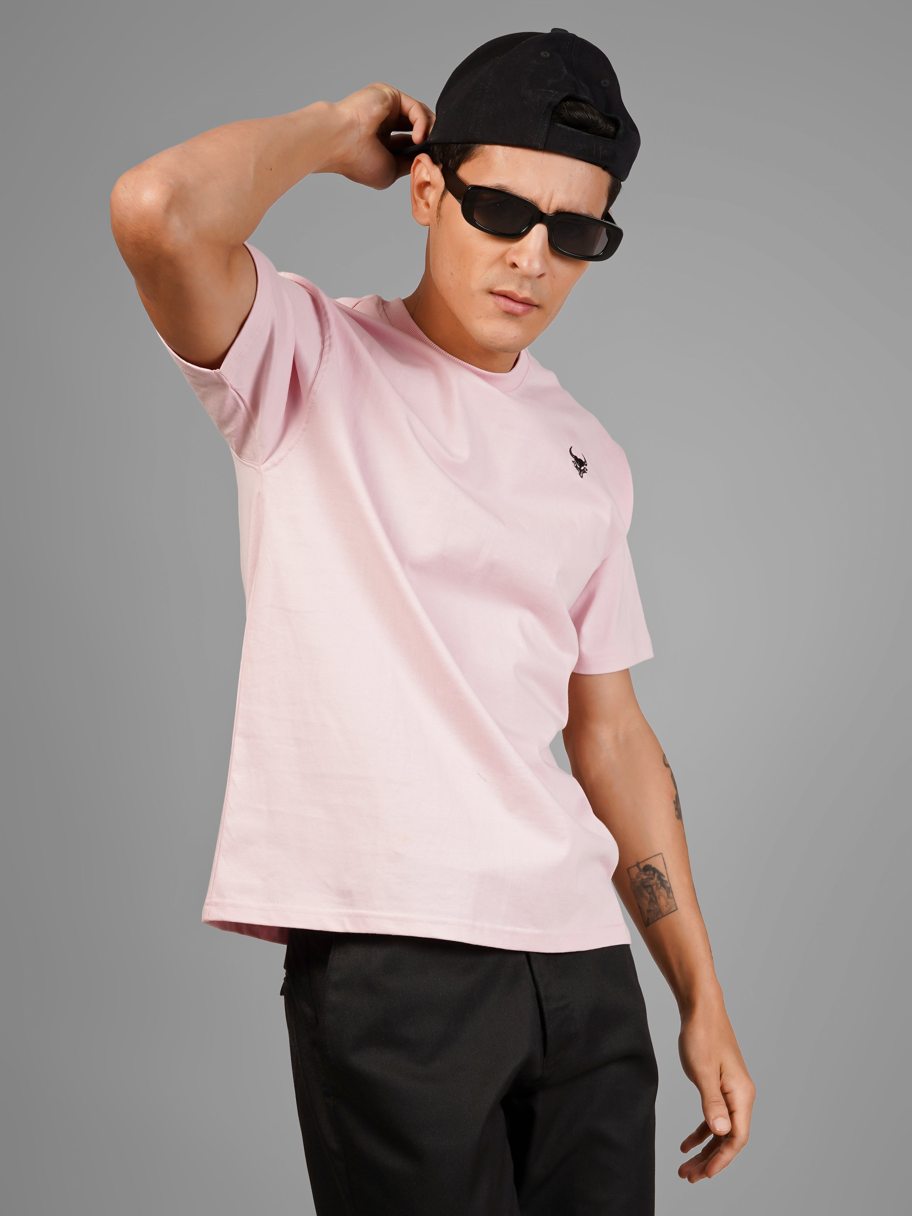 Embroidered D'CAVROS logo T Shirt UNISEX