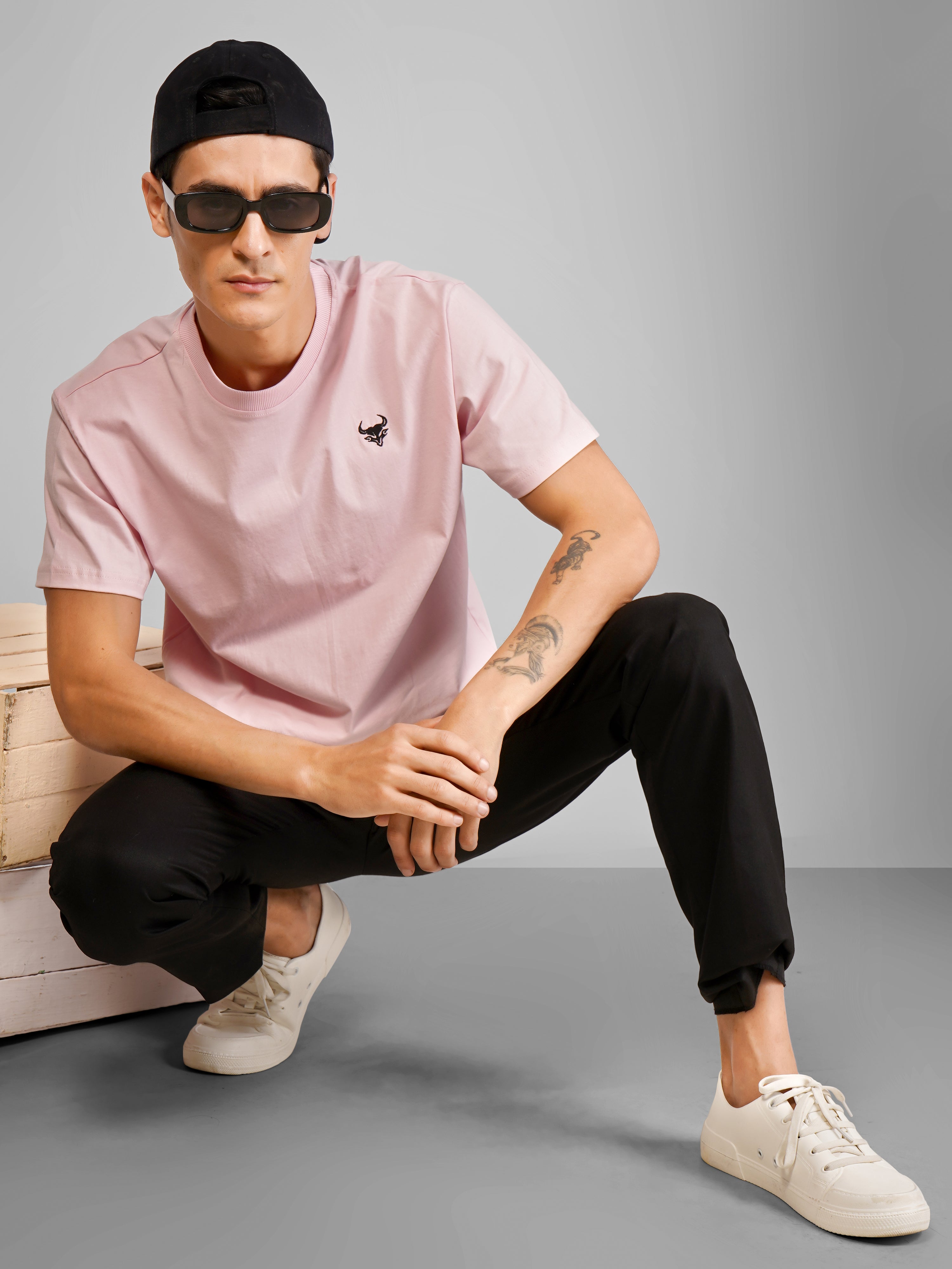 Embroidered D'CAVROS logo T Shirt UNISEX