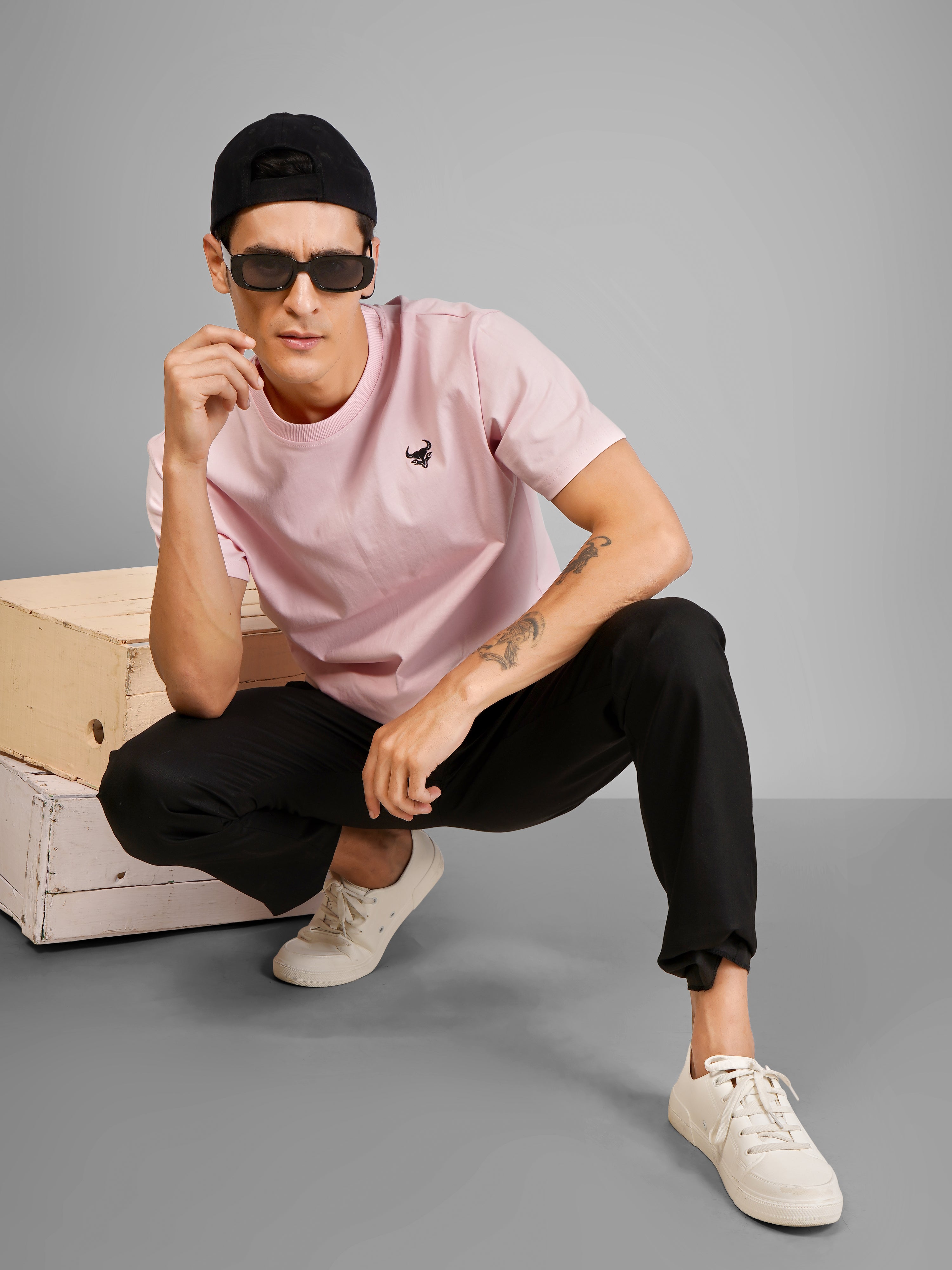 Embroidered D'CAVROS logo T Shirt UNISEX
