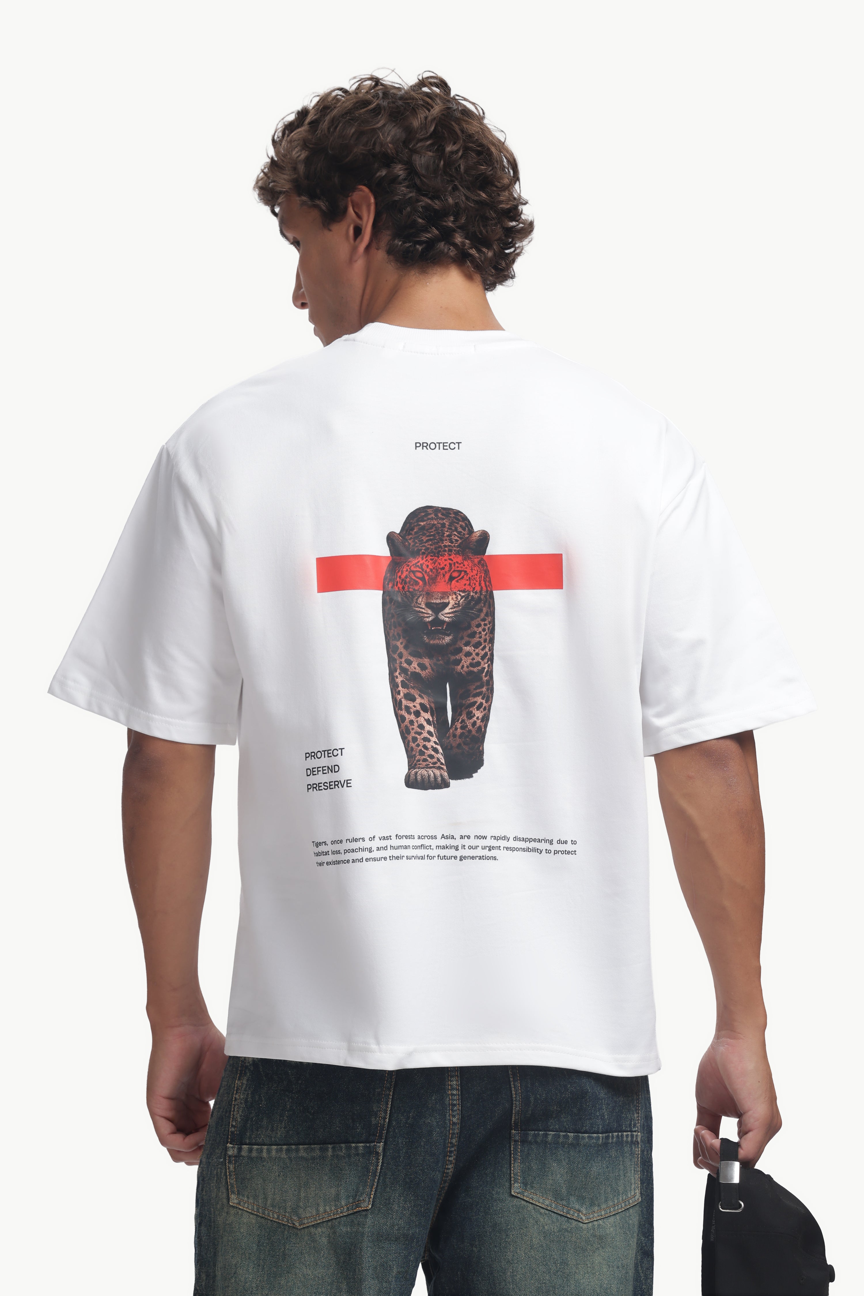 Leopard Graphic Printed T-Shirt