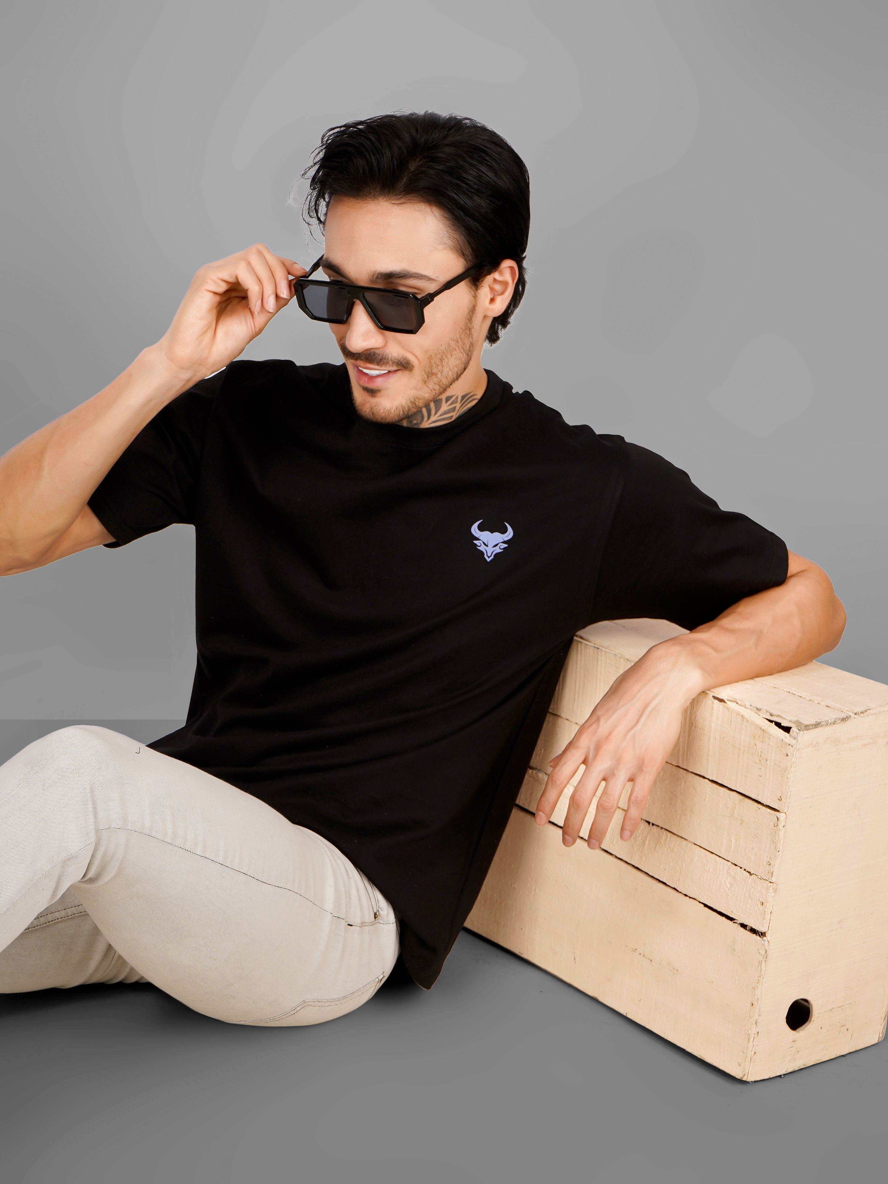 Never Stop Dreaming Tee